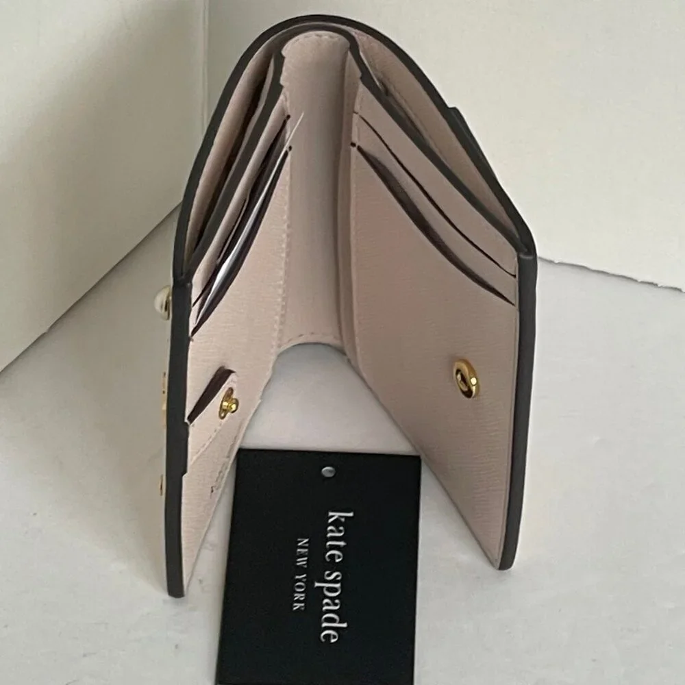 Kate Spade Purl Pearl Small Bifold Wallet Pale Dogwood Crystal Saffiano